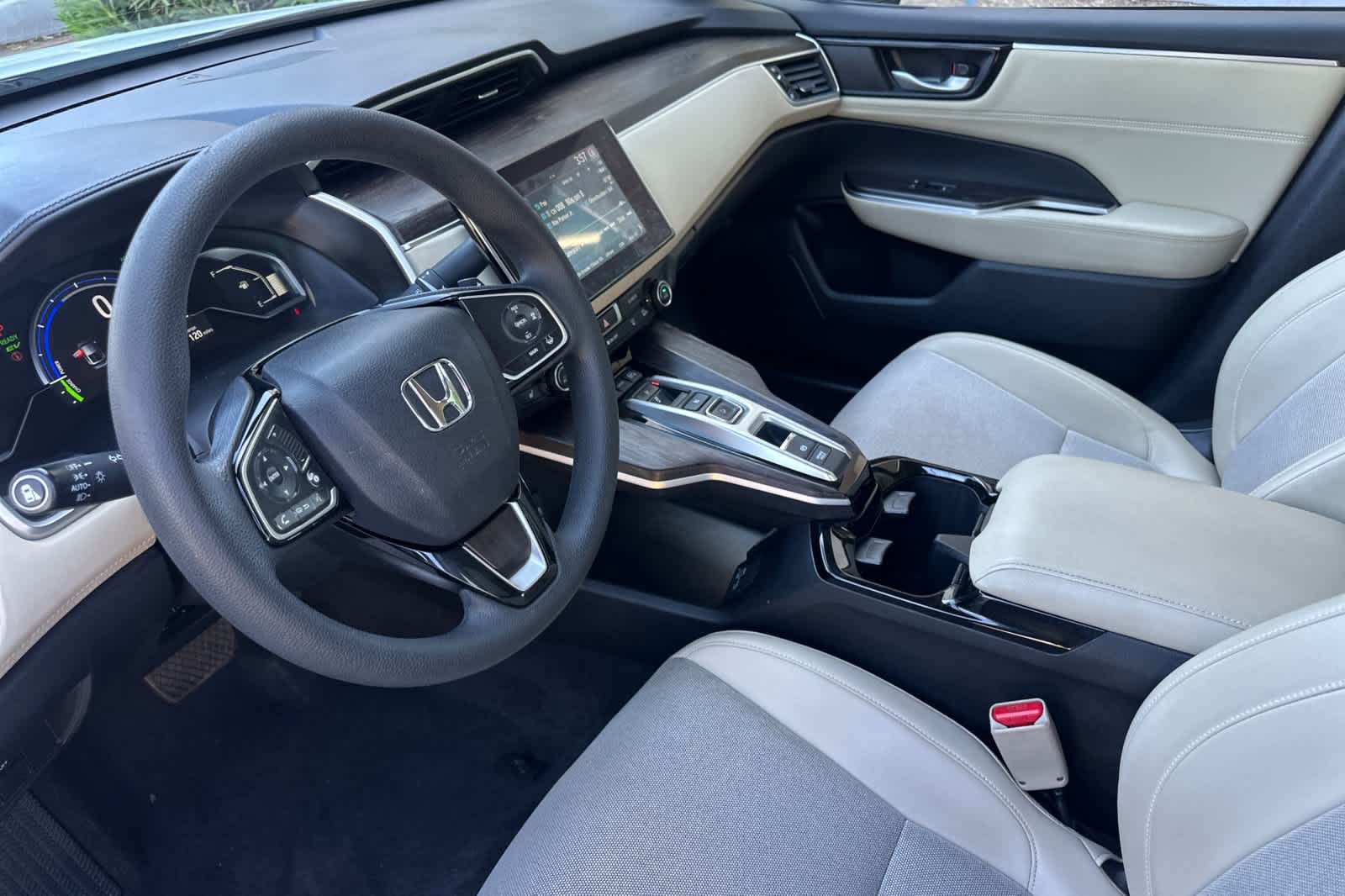 Thumbnail: 2018 Honda Clarity - 11