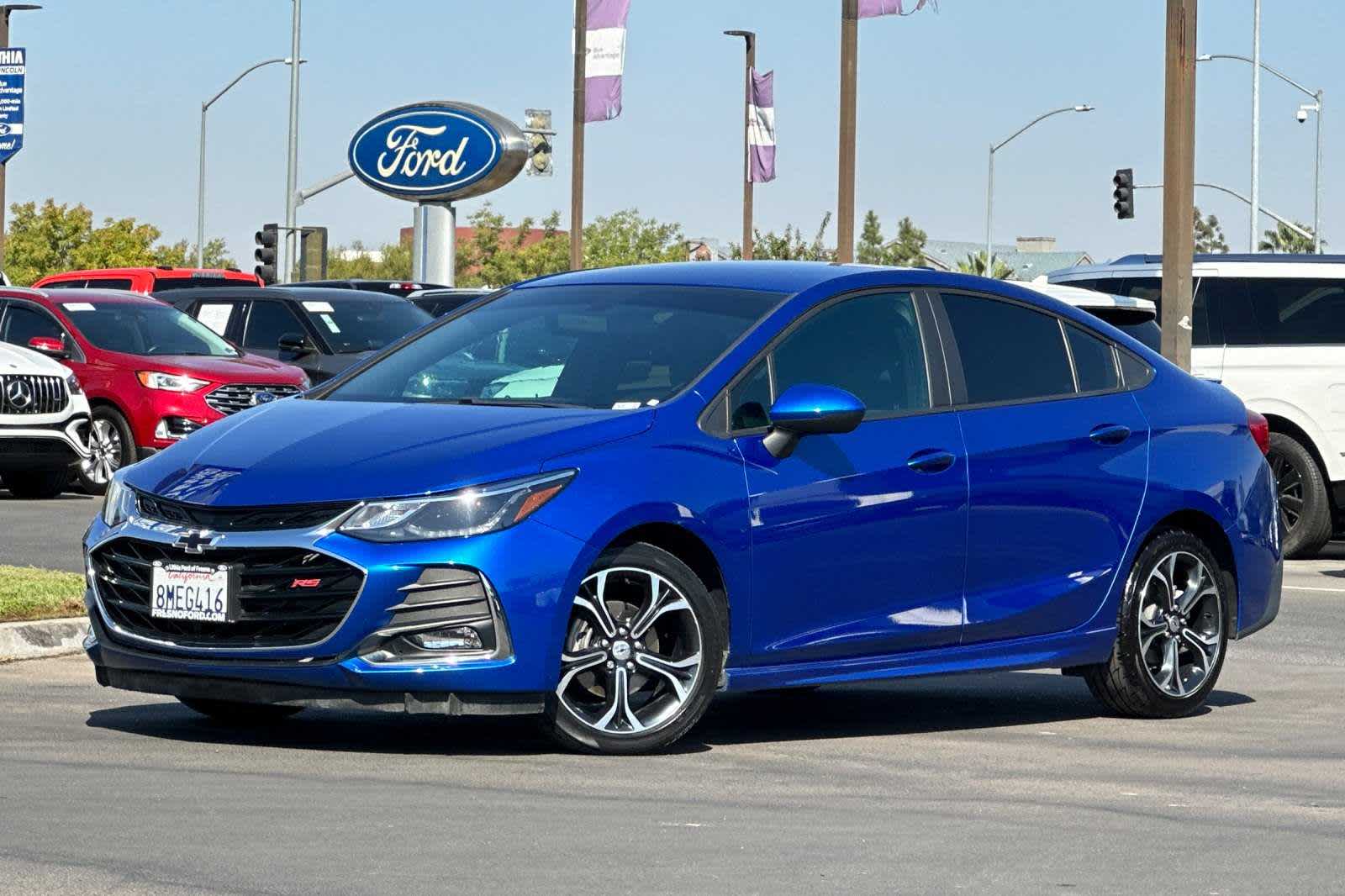 2019 Chevrolet Cruze LT -
                Fresno, CA