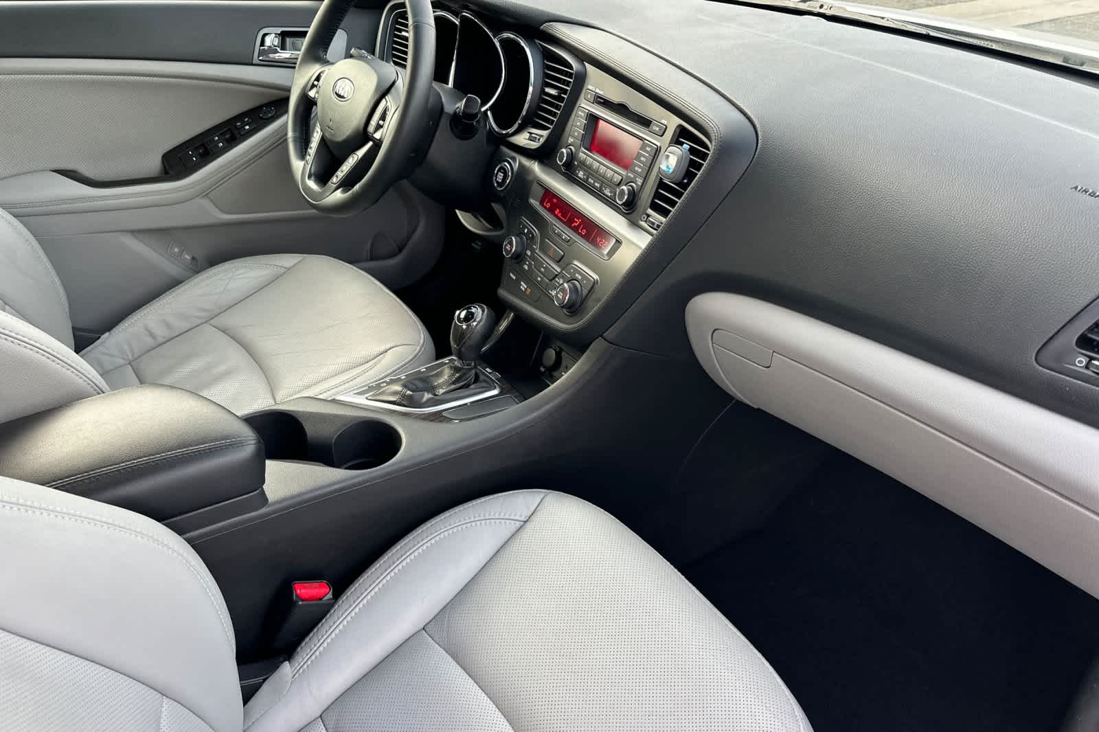 Thumbnail: 2013 Kia Optima - 15