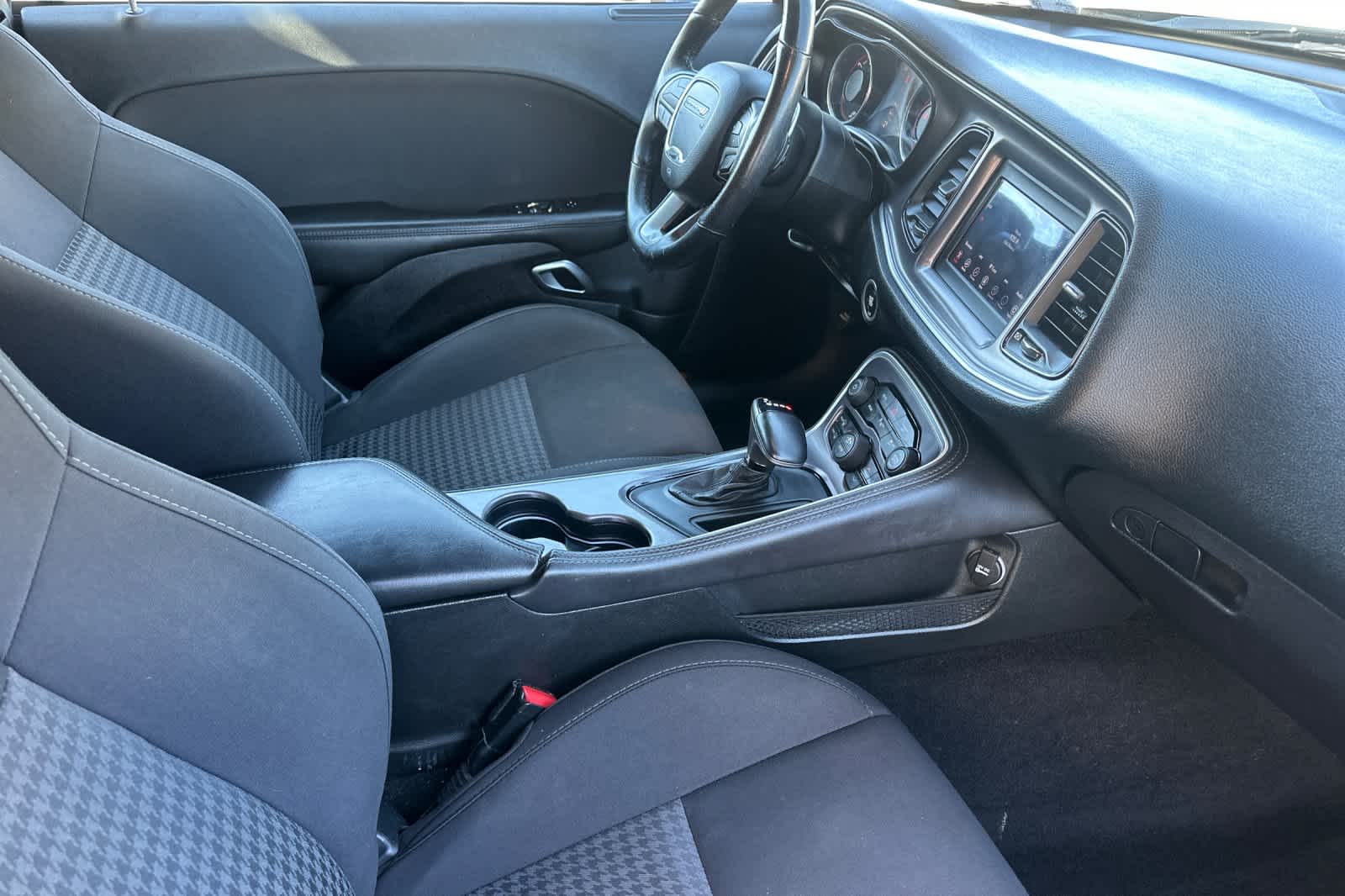 Thumbnail: 2019 Dodge Challenger - 15
