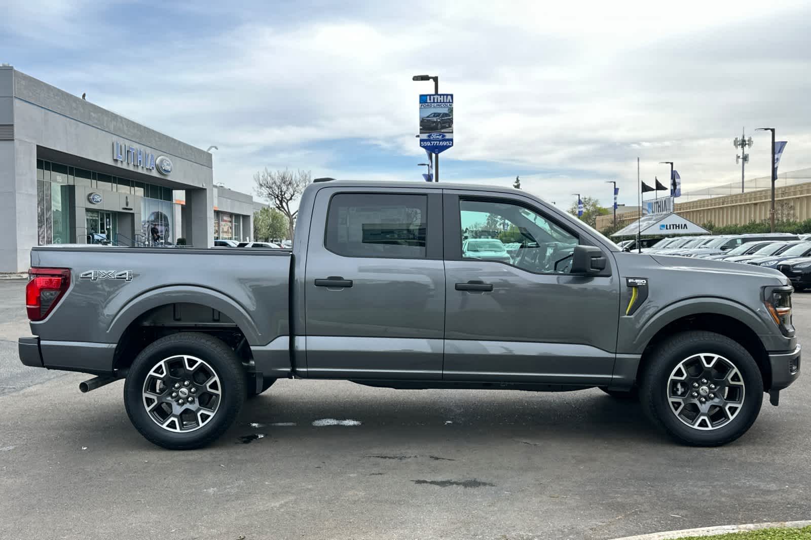 Thumbnail: 2025 Ford F-150 - 9