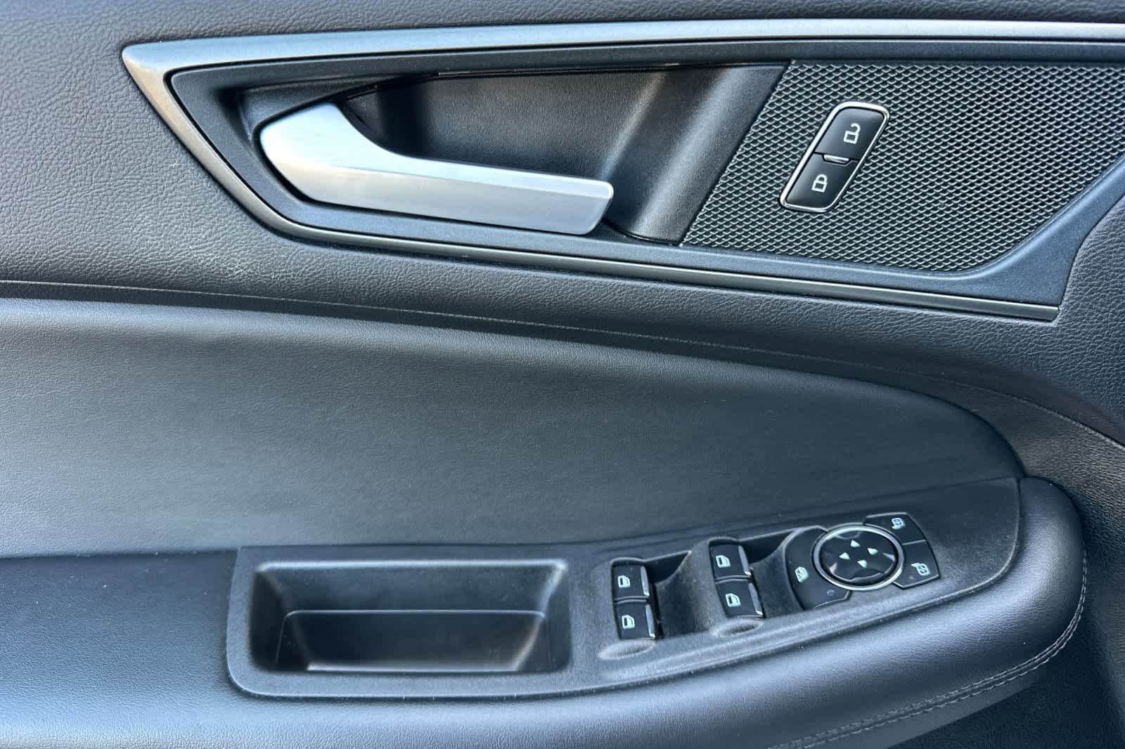 Thumbnail: 2024 Ford Edge - 12