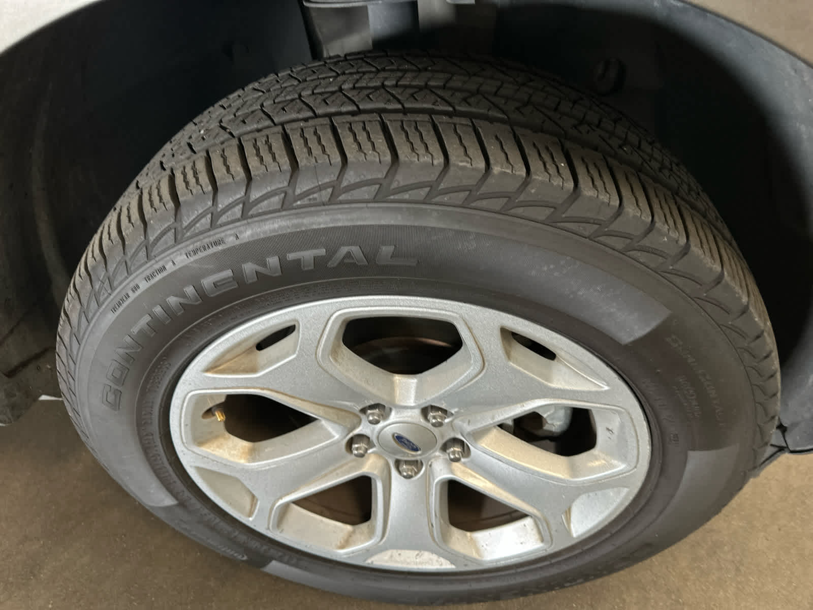 Thumbnail: 2013 Ford Edge - 4