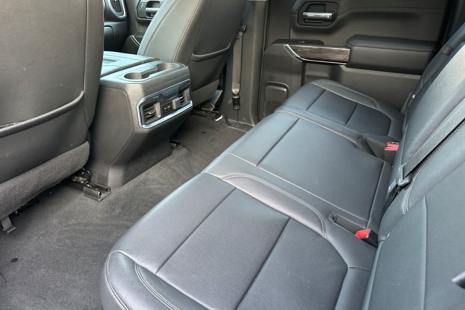 Thumbnail: 2022 Chevrolet Silverado 1500 - 4