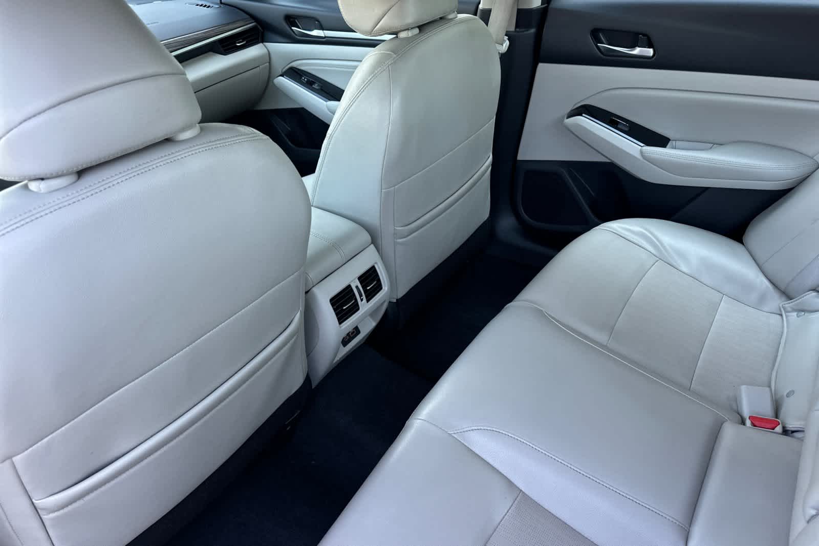 2022 Nissan Altima SL 4