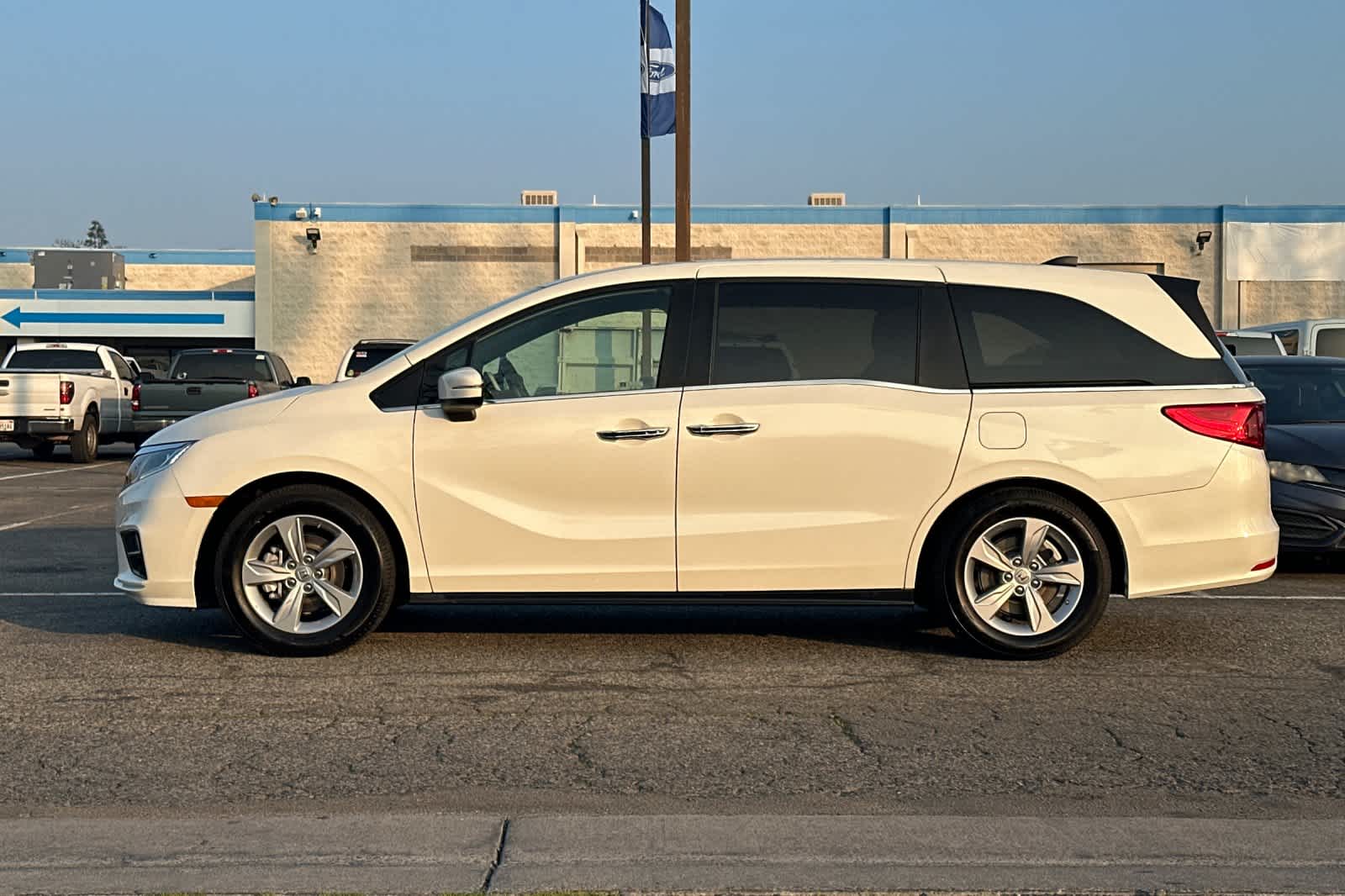 Thumbnail: 2019 Honda Odyssey - 5