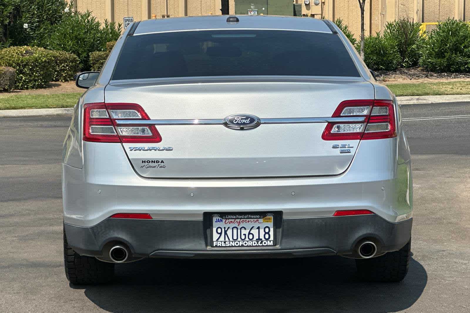 2017 Ford Taurus SEL 7