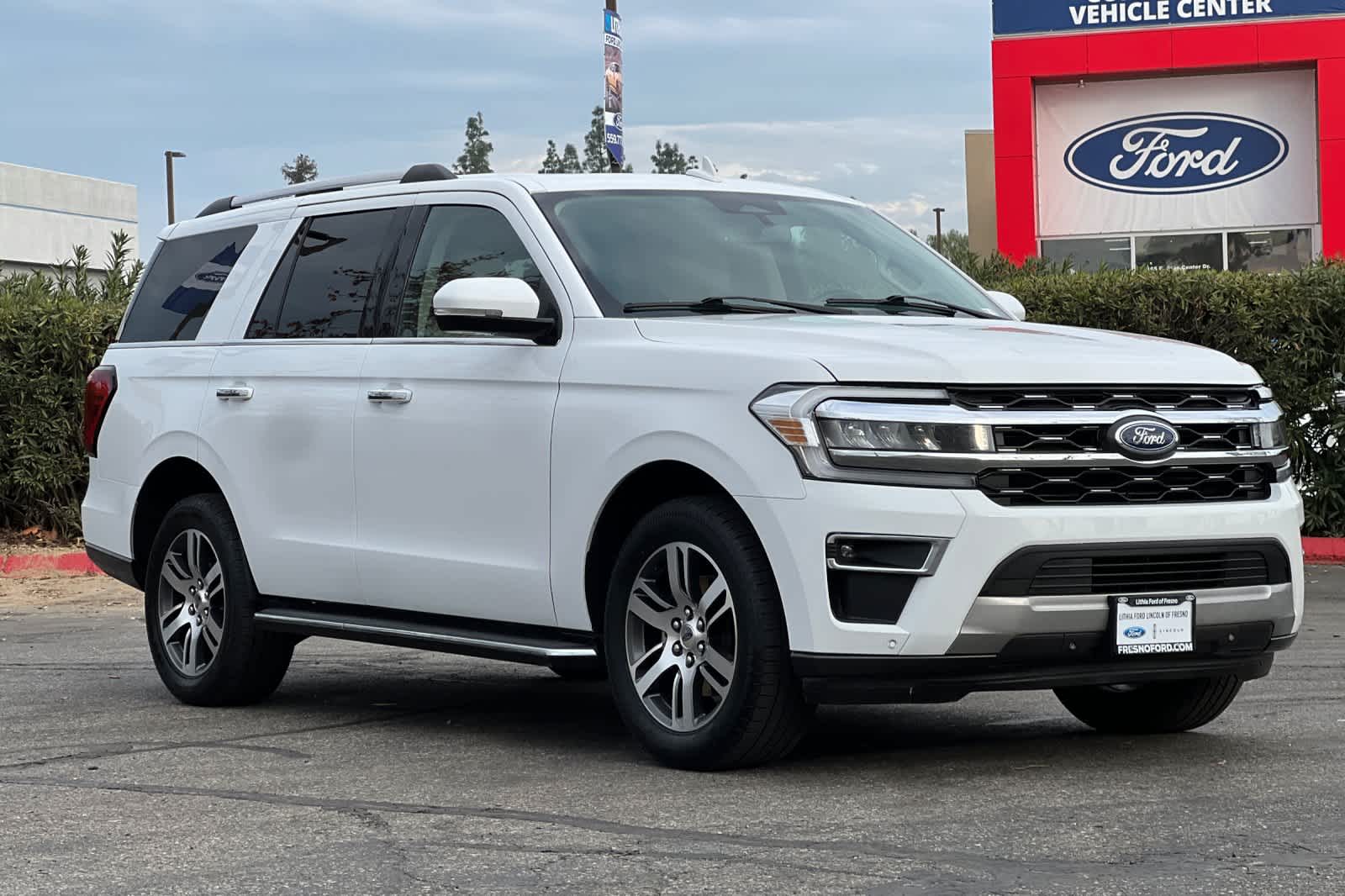 Thumbnail: 2023 Ford Expedition - 9