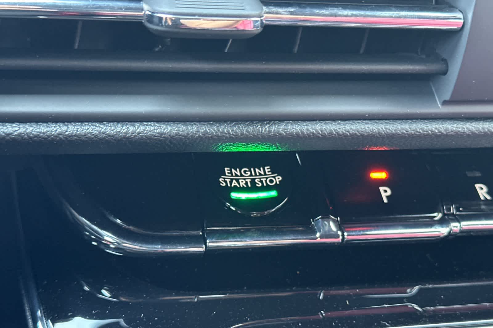 Thumbnail: 2025 Lincoln Corsair - 24