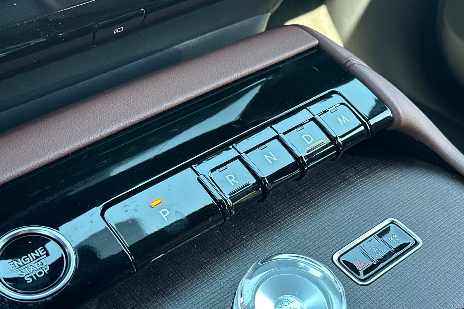 Thumbnail: 2026 Lincoln Navigator - 23