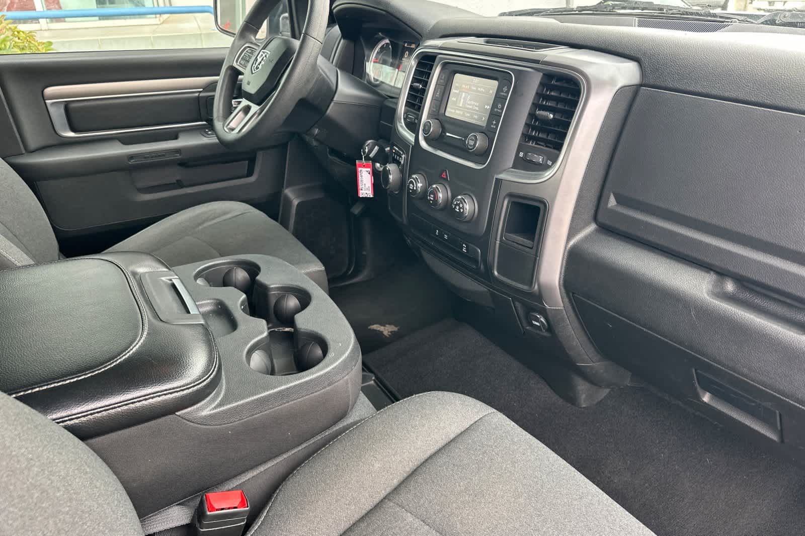 Thumbnail: 2024 RAM 1500 Classic - 16