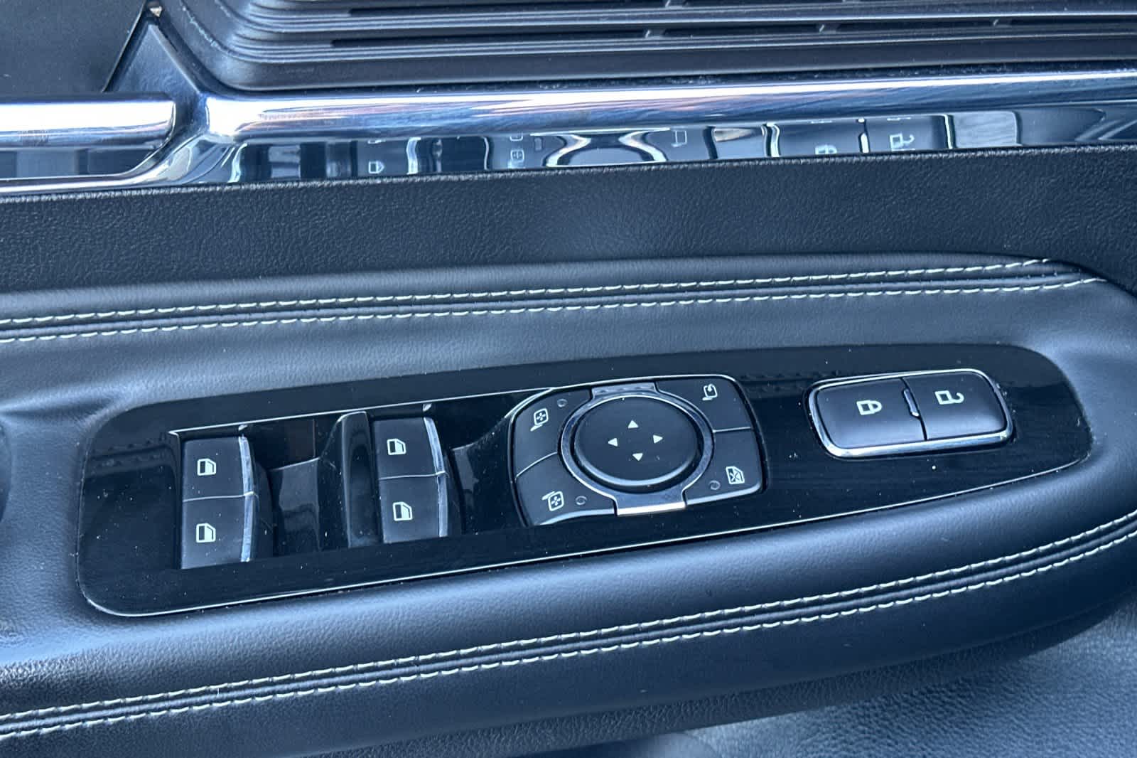 2022 Lincoln Corsair Standard 13