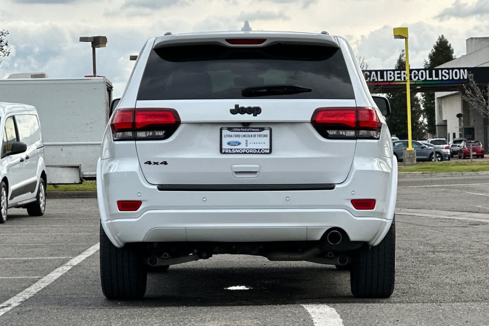 Thumbnail: 2018 Jeep Grand Cherokee - 7