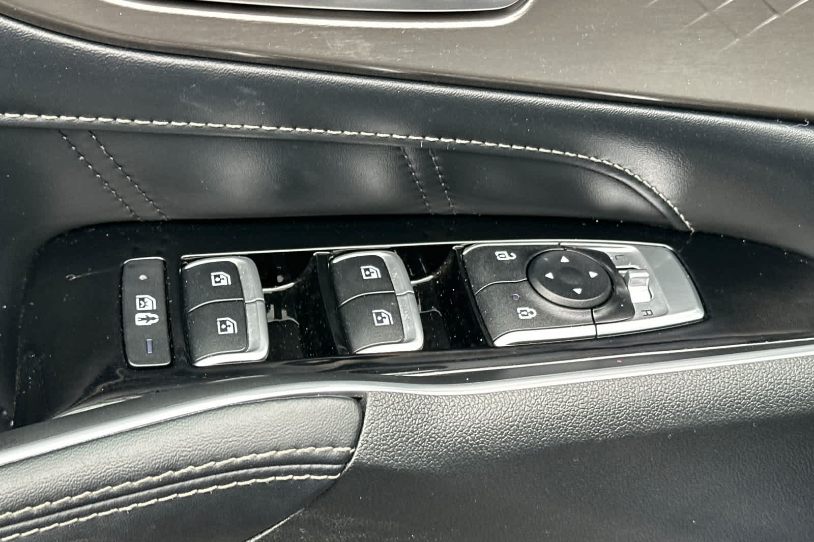 Thumbnail: 2021 Kia Sorento - 14