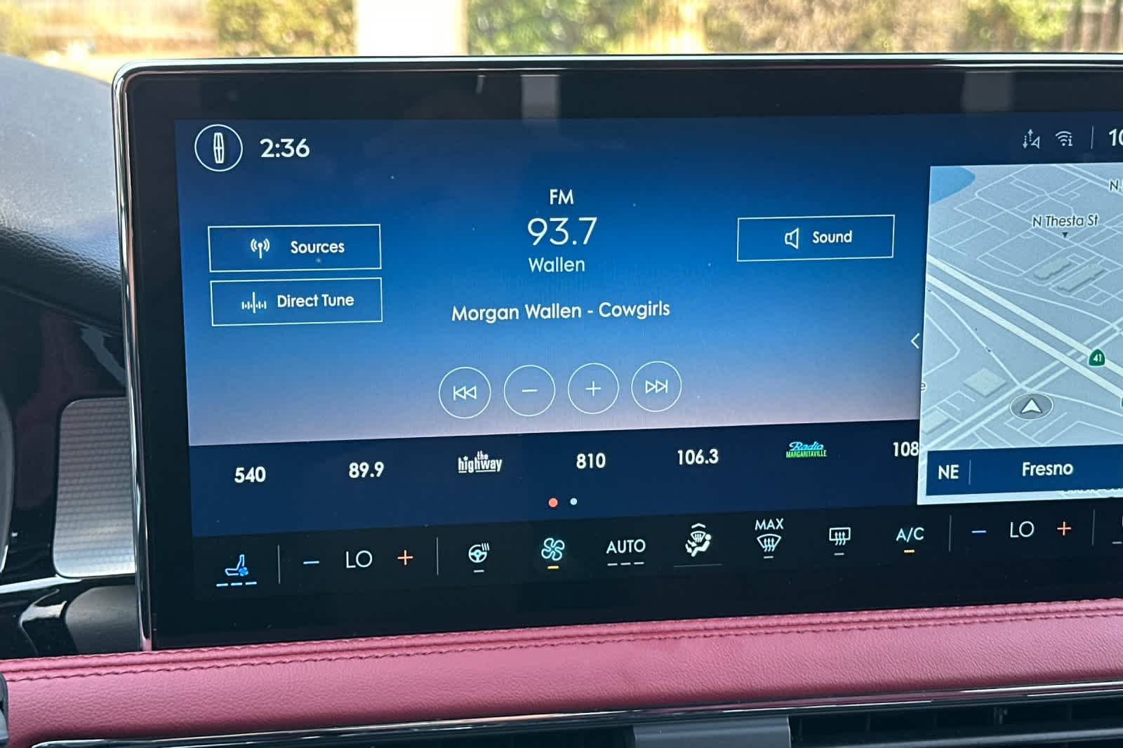 Thumbnail: 2025 Lincoln Corsair - 18