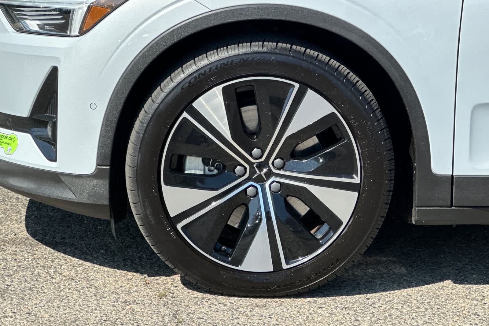 Thumbnail: 2023 Polestar 2 - 25