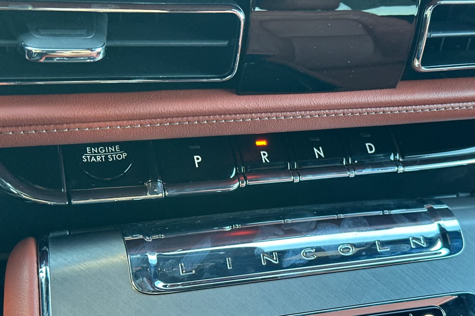 Thumbnail: 2025 Lincoln Aviator - 24