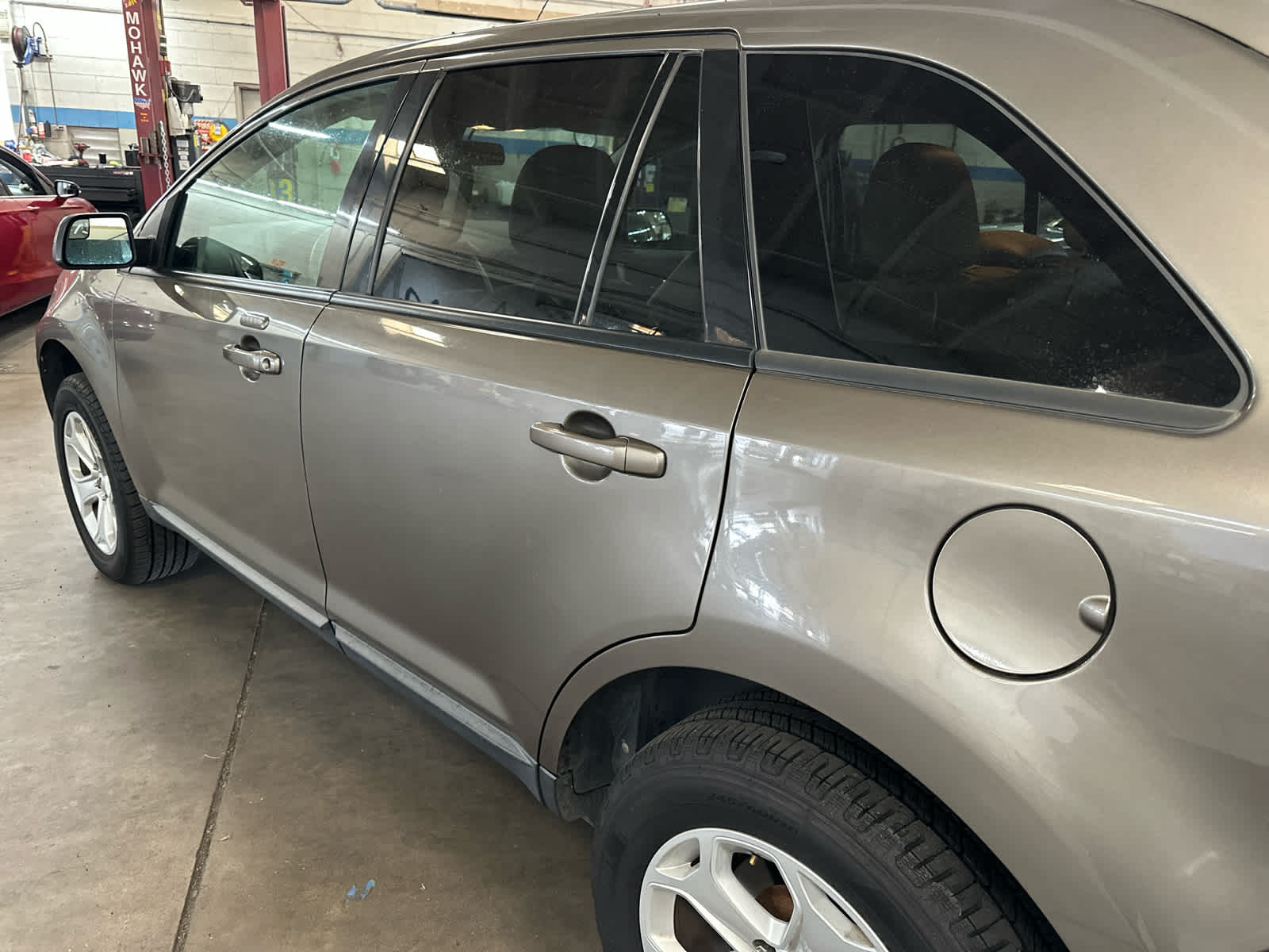 Thumbnail: 2013 Ford Edge - 22