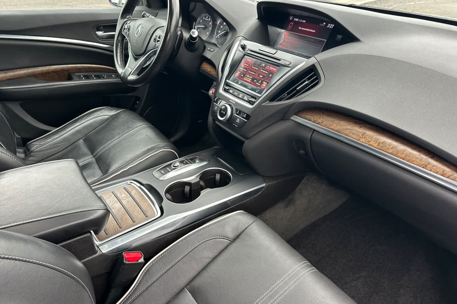 Thumbnail: 2017 Acura MDX - 16