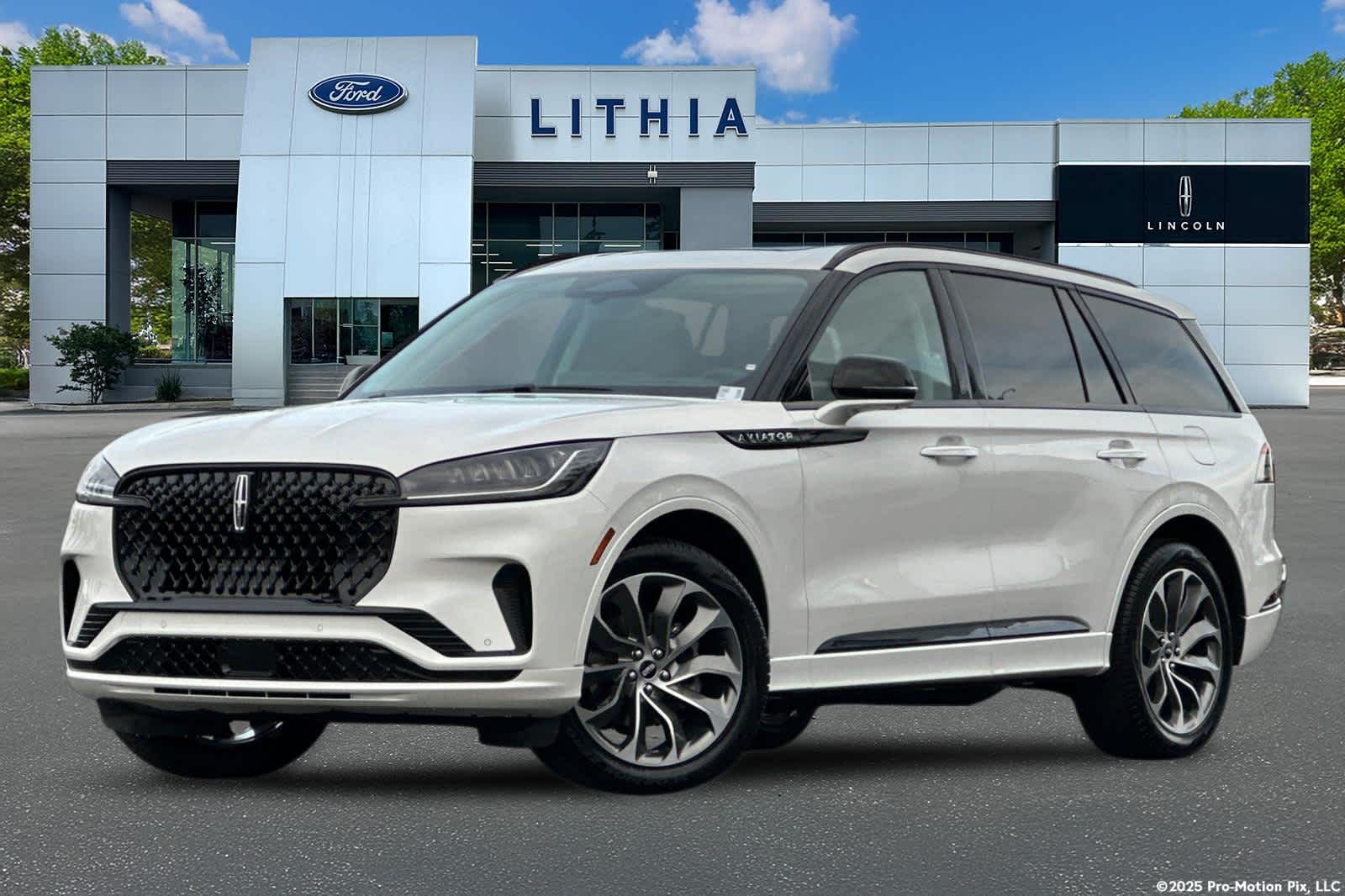 2026 Lincoln Aviator Premiere's photo