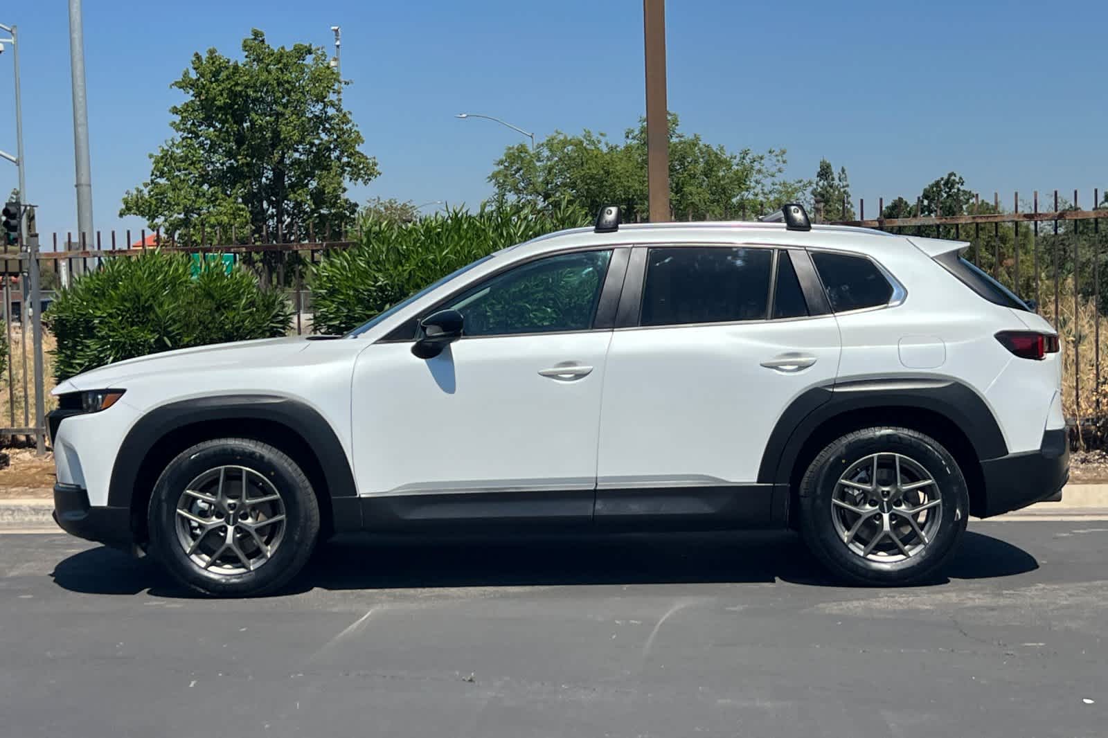 Thumbnail: 2023 Mazda CX-50 - 5