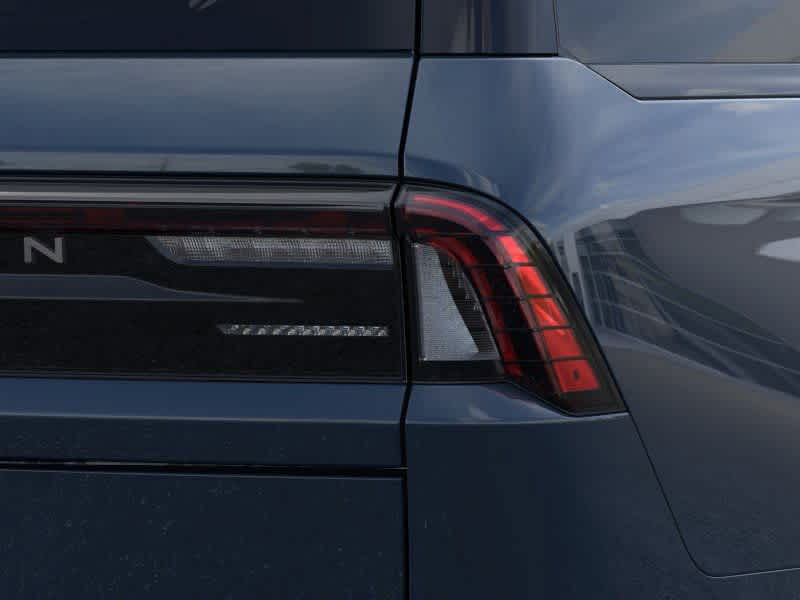 Thumbnail: 2026 Lincoln Navigator L - 22