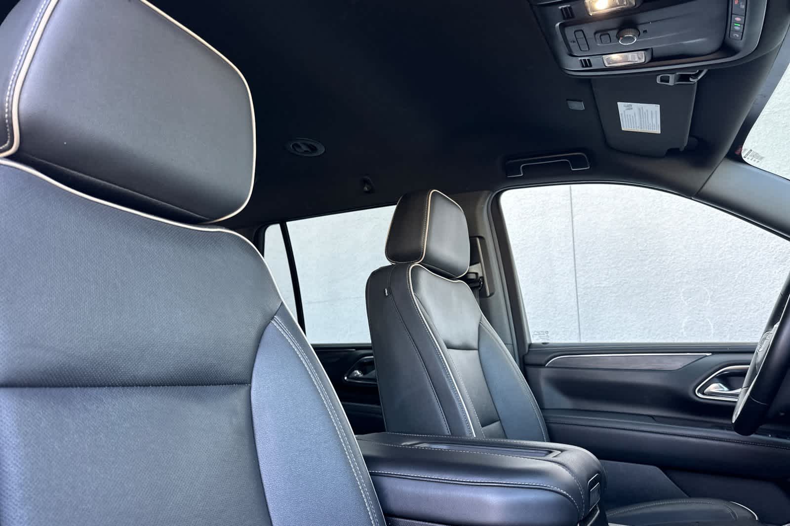 Thumbnail: 2023 GMC Yukon - 18