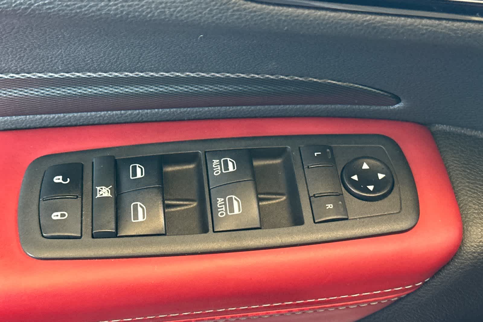 Thumbnail: 2021 Dodge Durango - 13