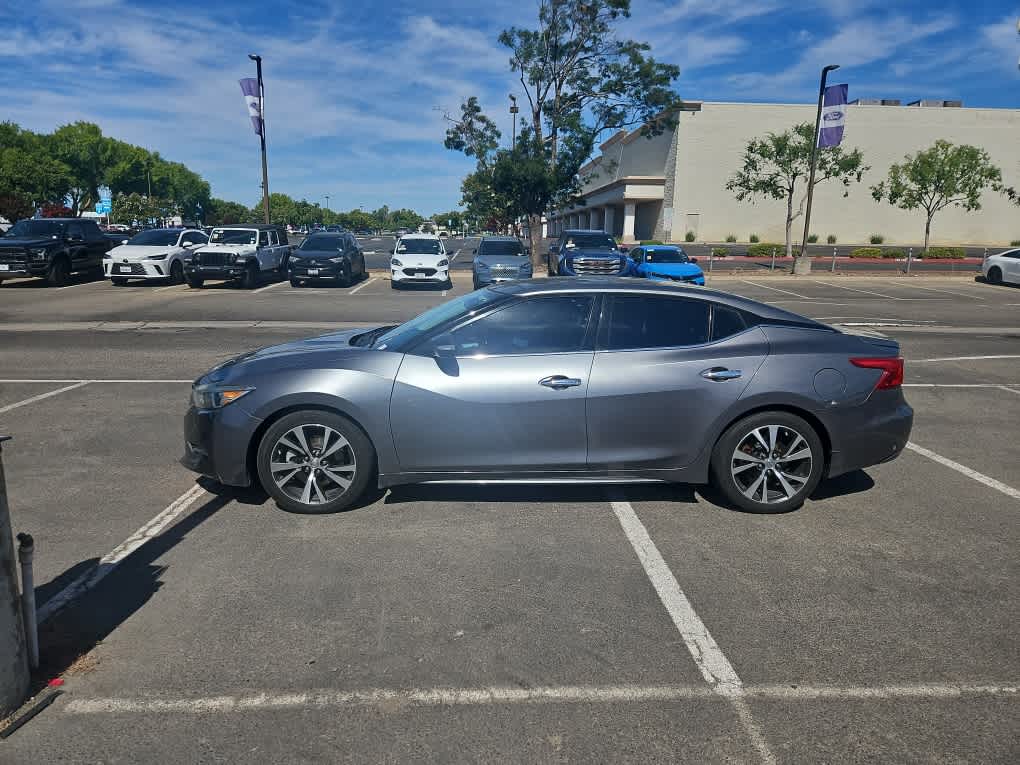Thumbnail: 2016 Nissan Maxima - 3