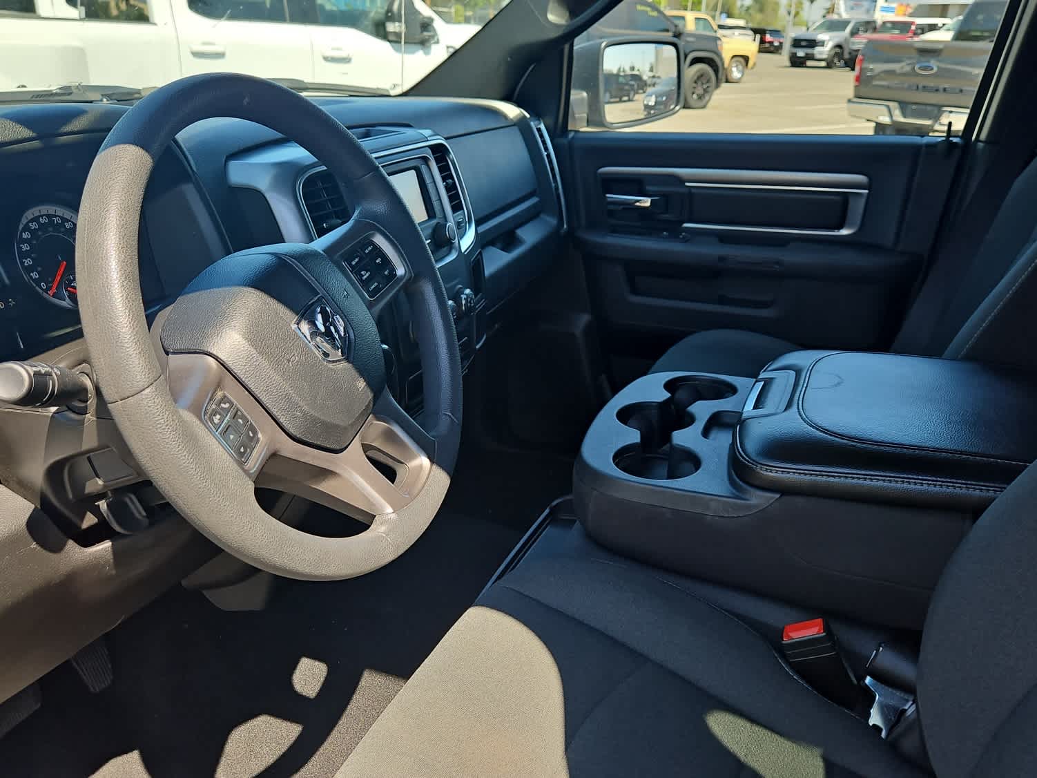 Thumbnail: 2024 RAM 1500 Classic - 14