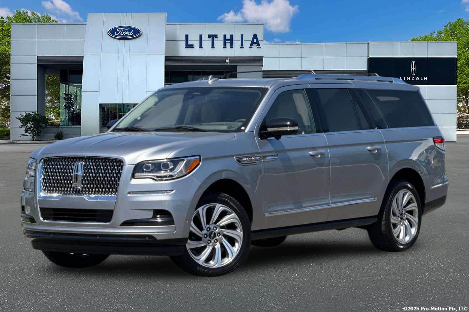 2024 Lincoln Navigator L Reserve -
                  Fresno, CA