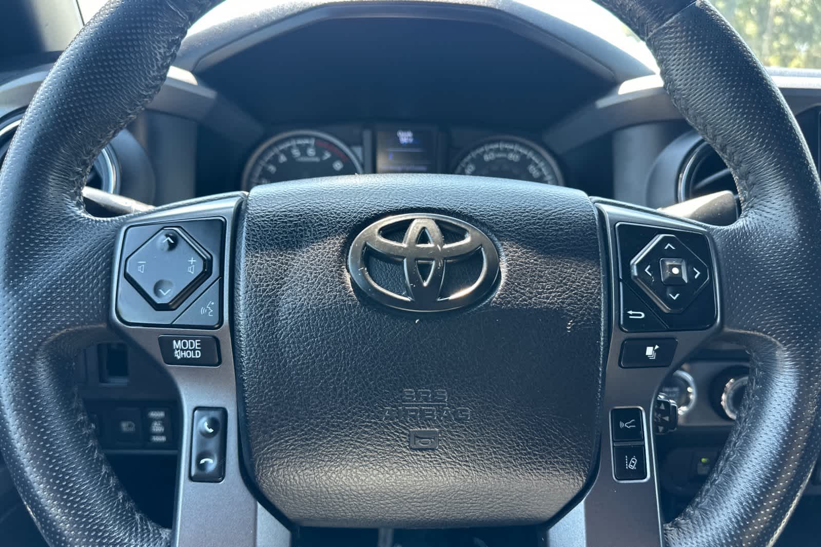 Thumbnail: 2021 Toyota Tacoma - 22