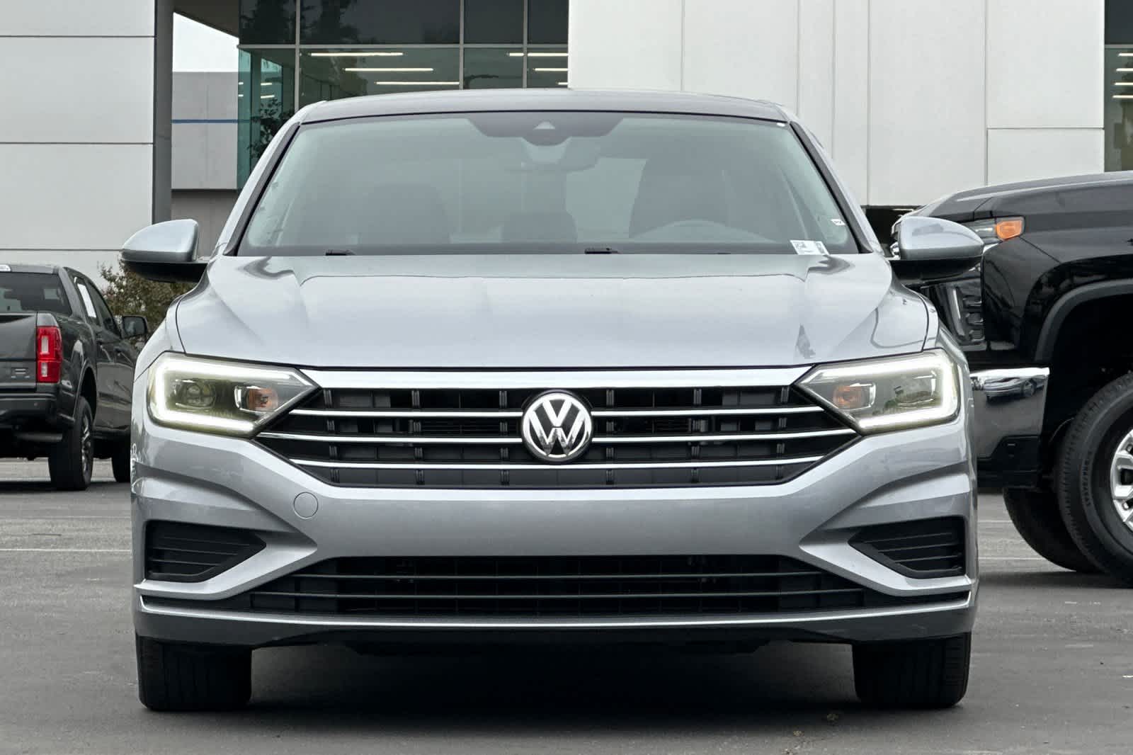 Thumbnail: 2020 Volkswagen Jetta - 11