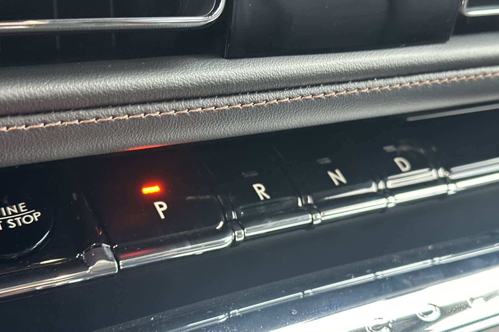 Thumbnail: 2026 Lincoln Aviator - 23