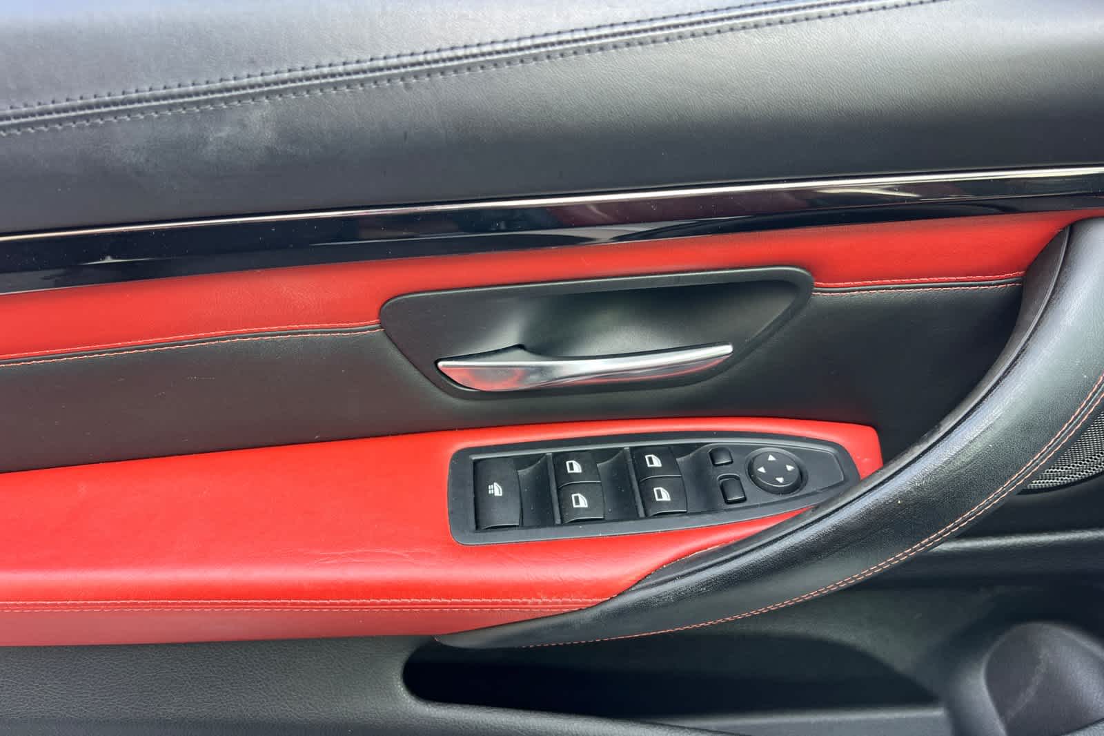 Thumbnail: 2015 BMW M4 - 16