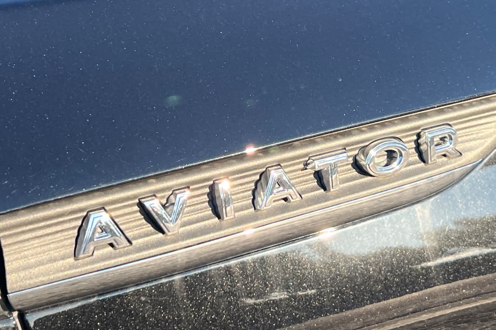 Thumbnail: 2025 Lincoln Aviator - 28