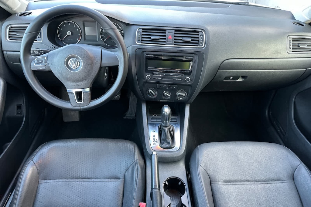 Used 2012 Volkswagen Jetta 2.5L SE Sedan