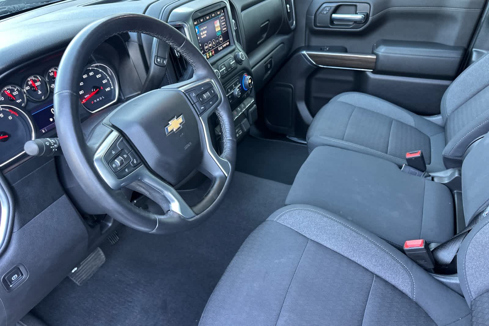 Thumbnail: 2020 Chevrolet Silverado 1500 - 12