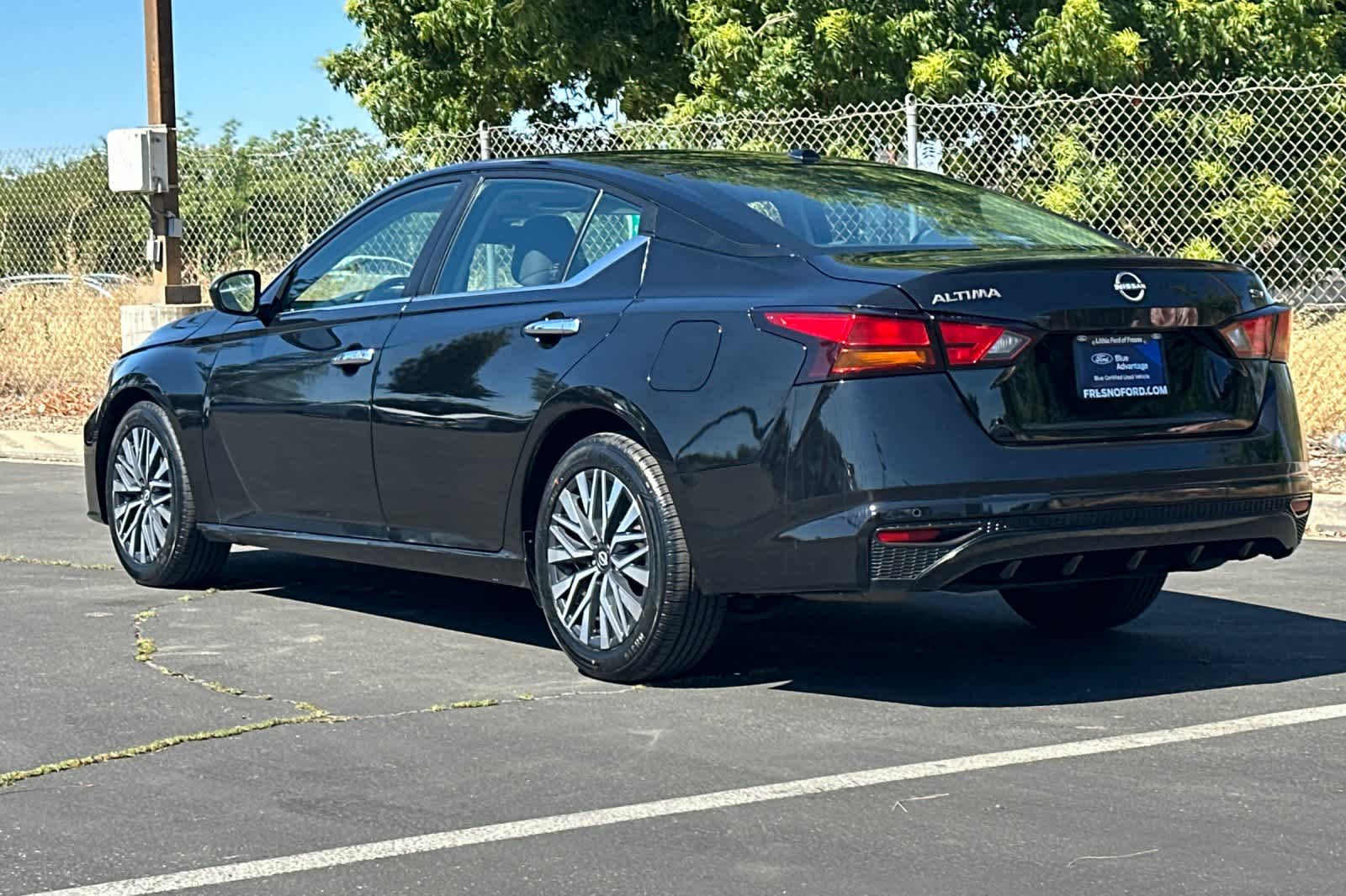Thumbnail: 2023 Nissan Altima - 6