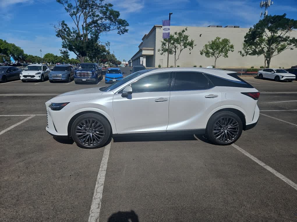 Thumbnail: 2024 Lexus RX - 4