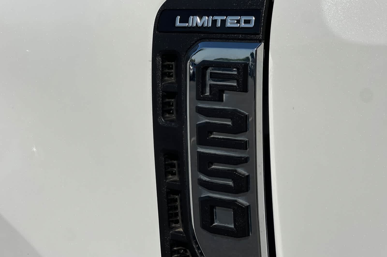 Thumbnail: 2024 Ford F-250 - 28