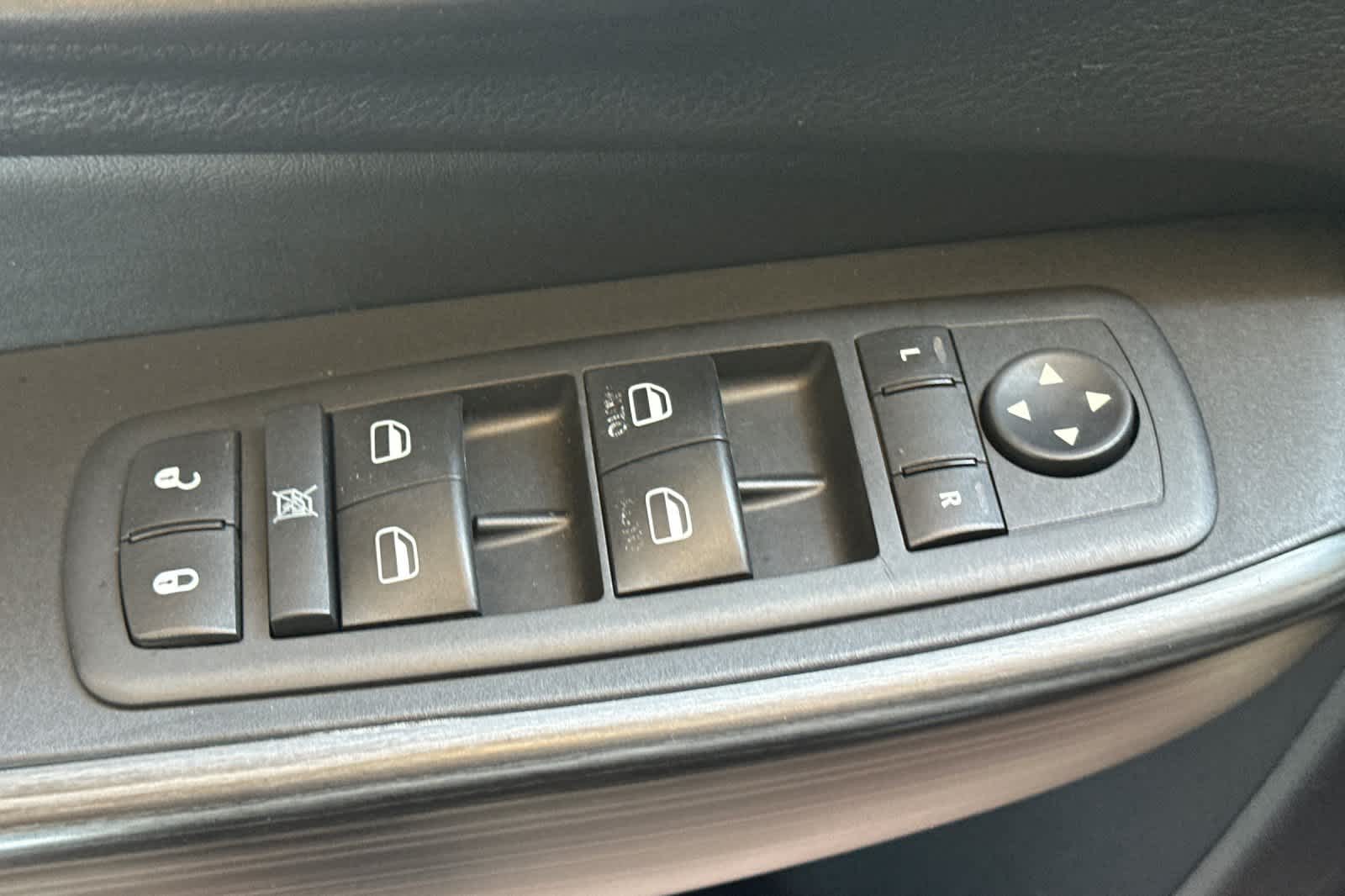 2015 Jeep Cherokee Limited Edition 13