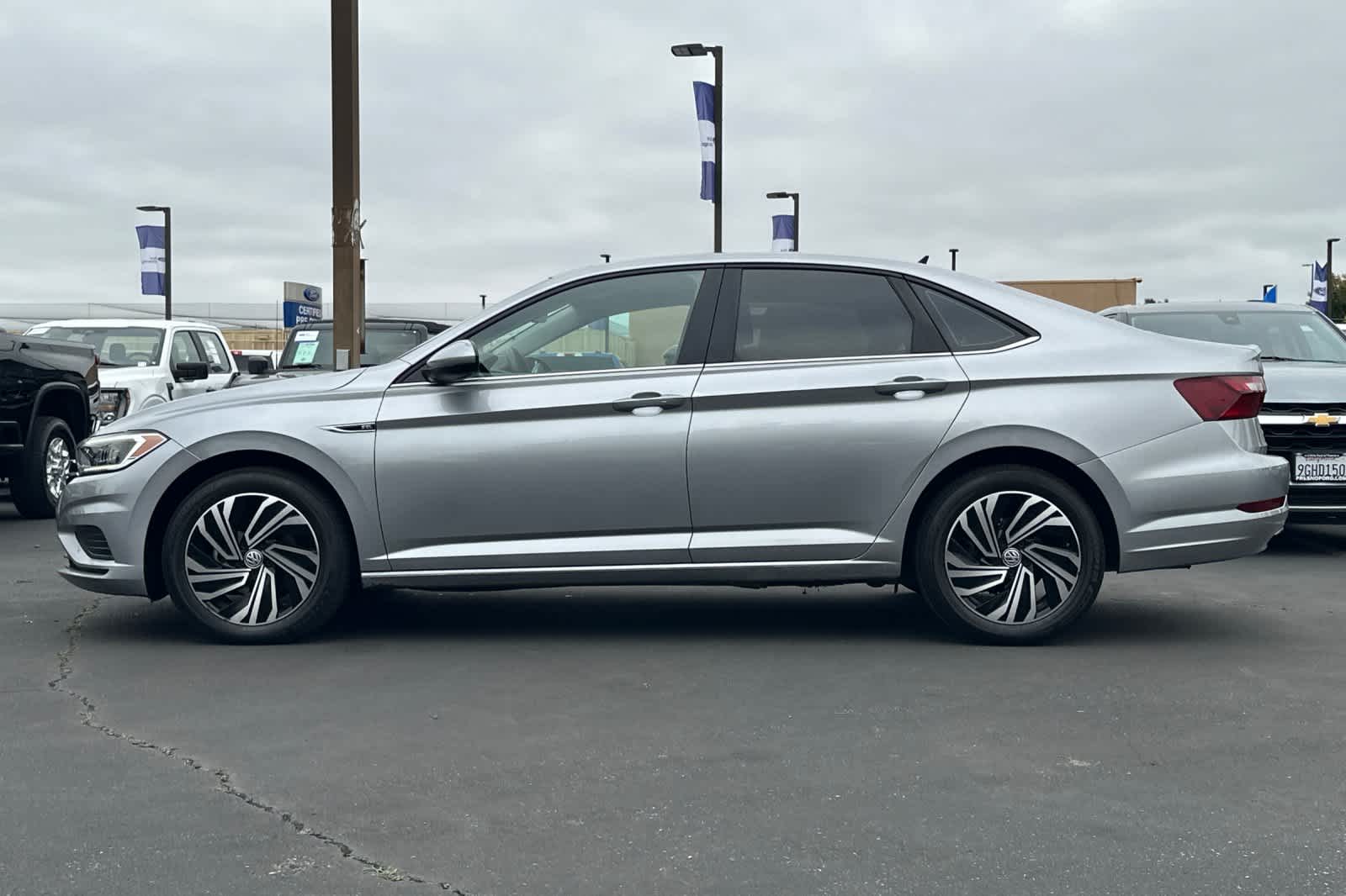Thumbnail: 2020 Volkswagen Jetta - 6