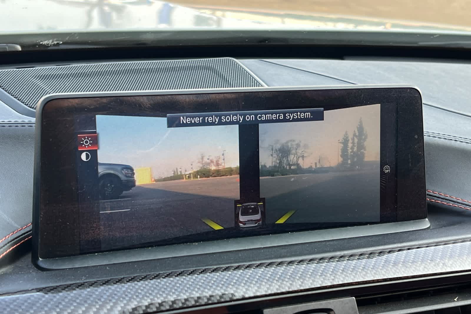 Thumbnail: 2015 BMW M4 - 23