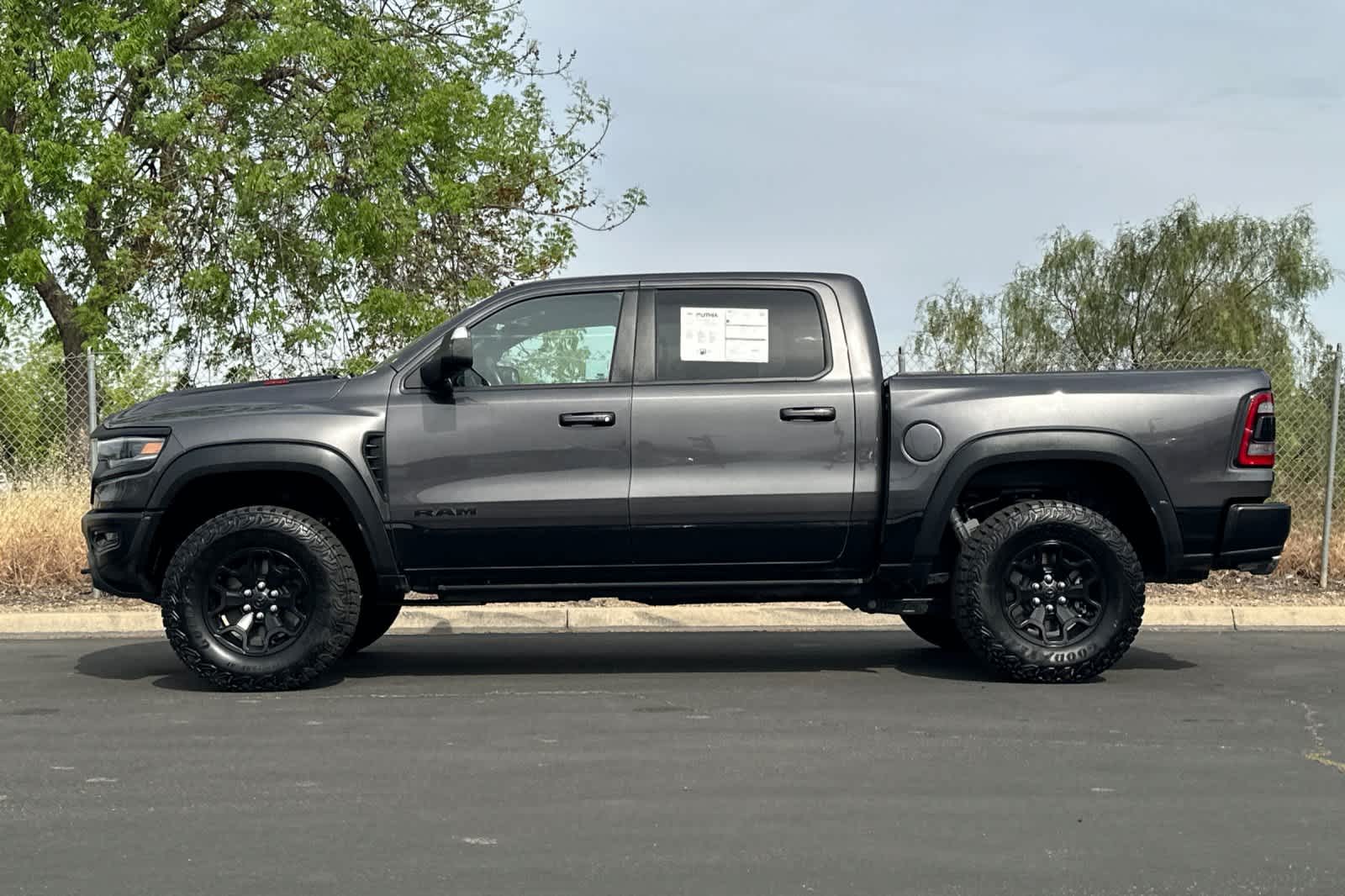 Thumbnail: 2022 RAM 1500 - 5