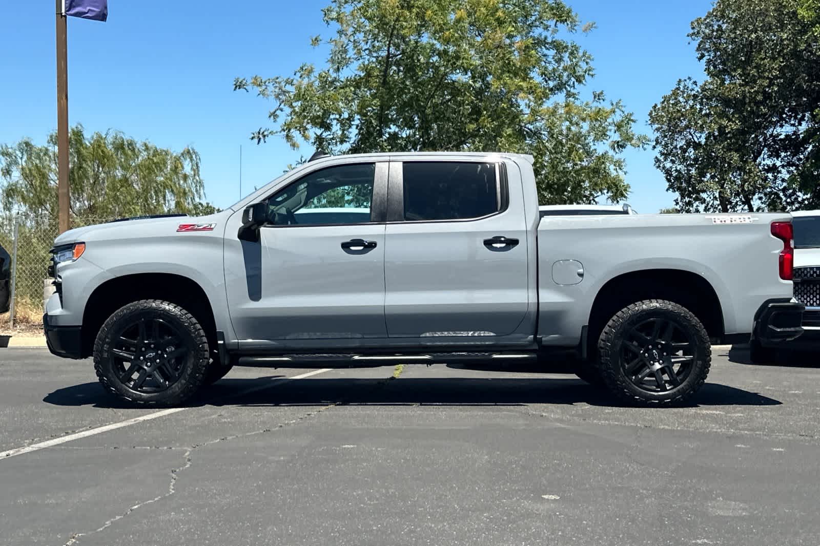 Thumbnail: 2024 Chevrolet Silverado 1500 - 6