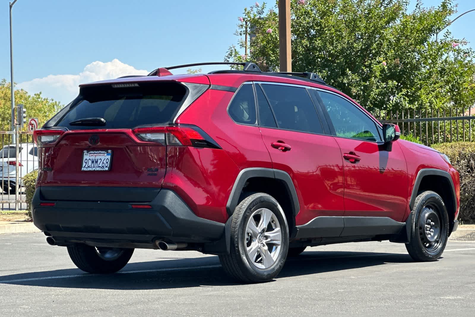 Thumbnail: 2022 Toyota RAV4 - 2