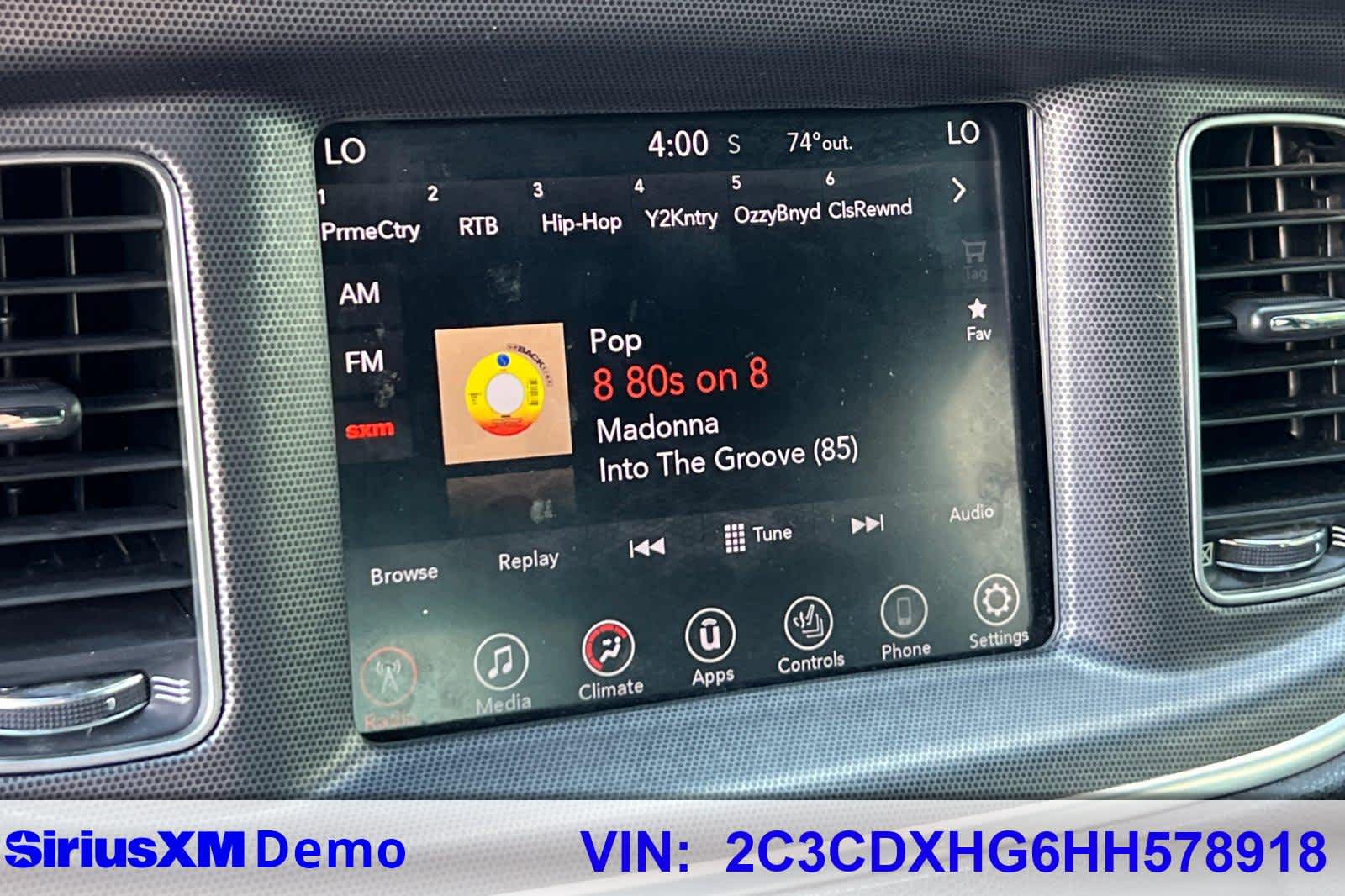 Thumbnail: 2017 Dodge Charger - 26