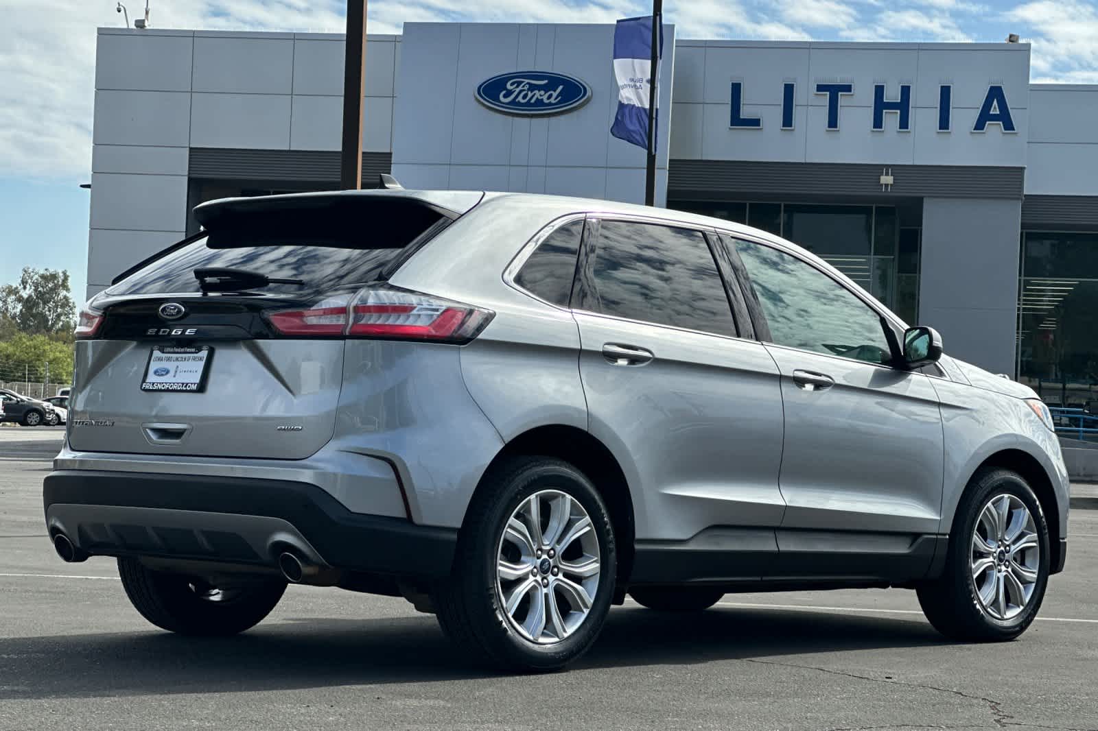 Thumbnail: 2022 Ford Edge - 2