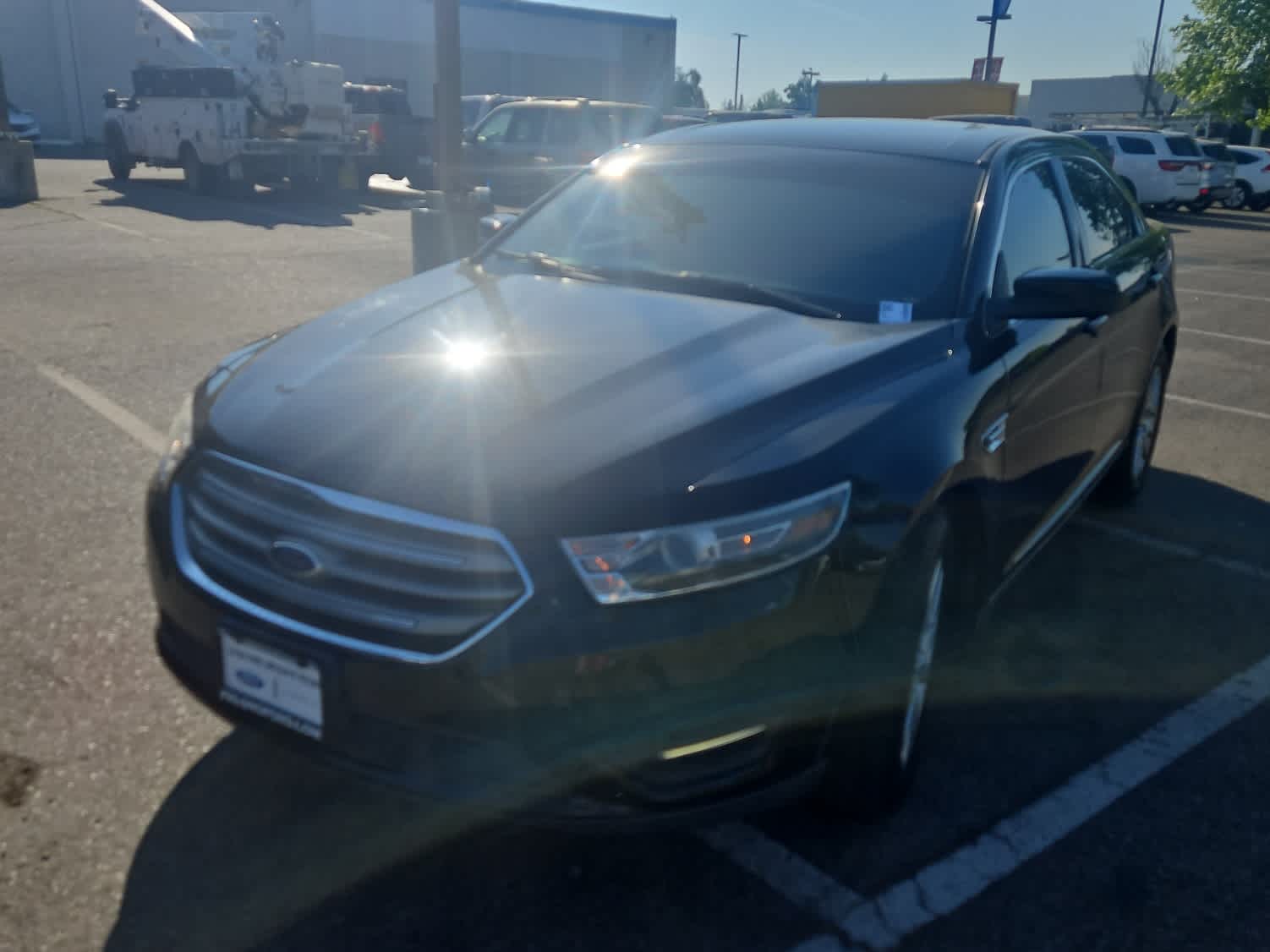 2016 Ford Taurus SEL -
                  Fresno, CA